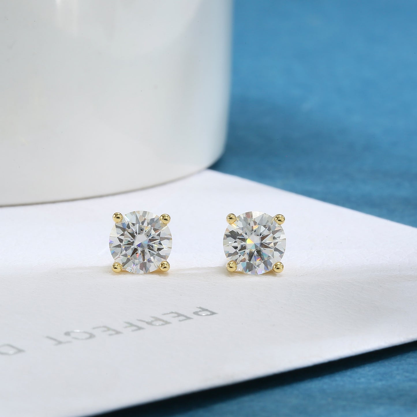 0.6-4 Carat 18K Gold 925 / Sterling Silver Moissanite Earrings