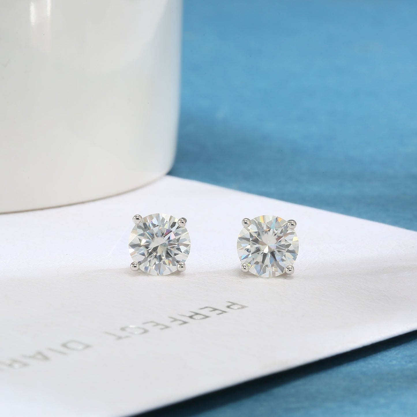 0.6-4 Carat 18K Gold 925 / Sterling Silver Moissanite Earrings